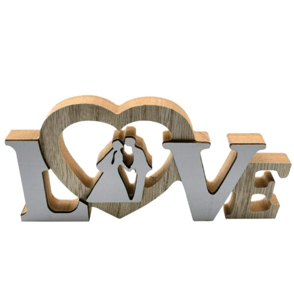 Holzschild „LOVE“ mit Herz und Brautpaar-Silhouette. Perfekt als Tischdekoration bei Hochzeiten.