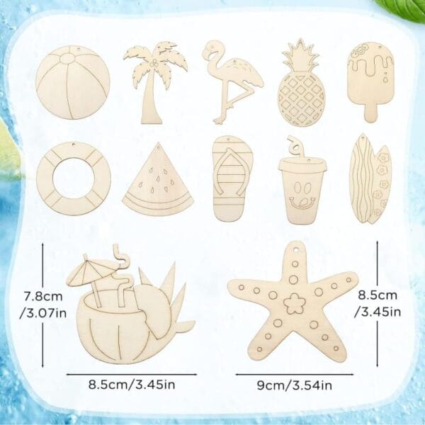 Unfertige Holzornamente mit Strandmotiven: Wasserball, Flamingo, Ananas, Surfbrett und mehr. Perfekt für die selbstgemachte Sommerdeko.