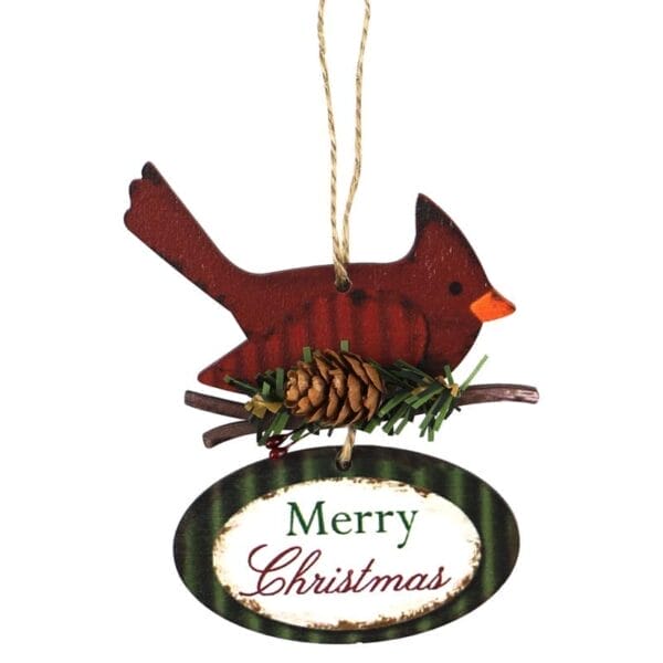 Hölzerner Weihnachtsornament in Kardinalform mit dem Text „Frohe Weihnachten“.