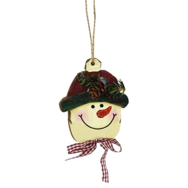 Rustikaler Schneemann-Weihnachtsschmuck aus Holz mit roter und grüner Mütze.