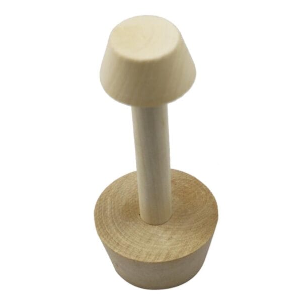 Doppelköpfige Eierkuchenform aus Holz zum Backen perfekter Törtchenböden. Ideal für den Großhandel.