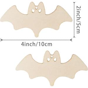 Zwei unvollendete Fledermausausschnitte aus Holz, perfekt für Halloween-DIY-Projekte. Fledermaus Ausschnitte aus Holz.