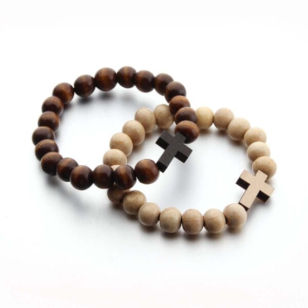 Holz Armband mit Rundholzperlen und Kreuzanhänger