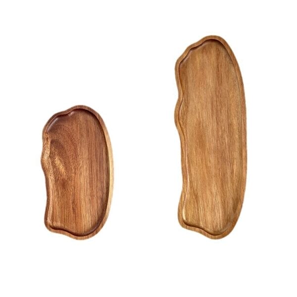 Zwei Serviertabletts aus Akazienholz, unregelmäßig geformt, ideal für Snacks oder Frühstück. Elegantes Holztablett als Großhandelsoption.