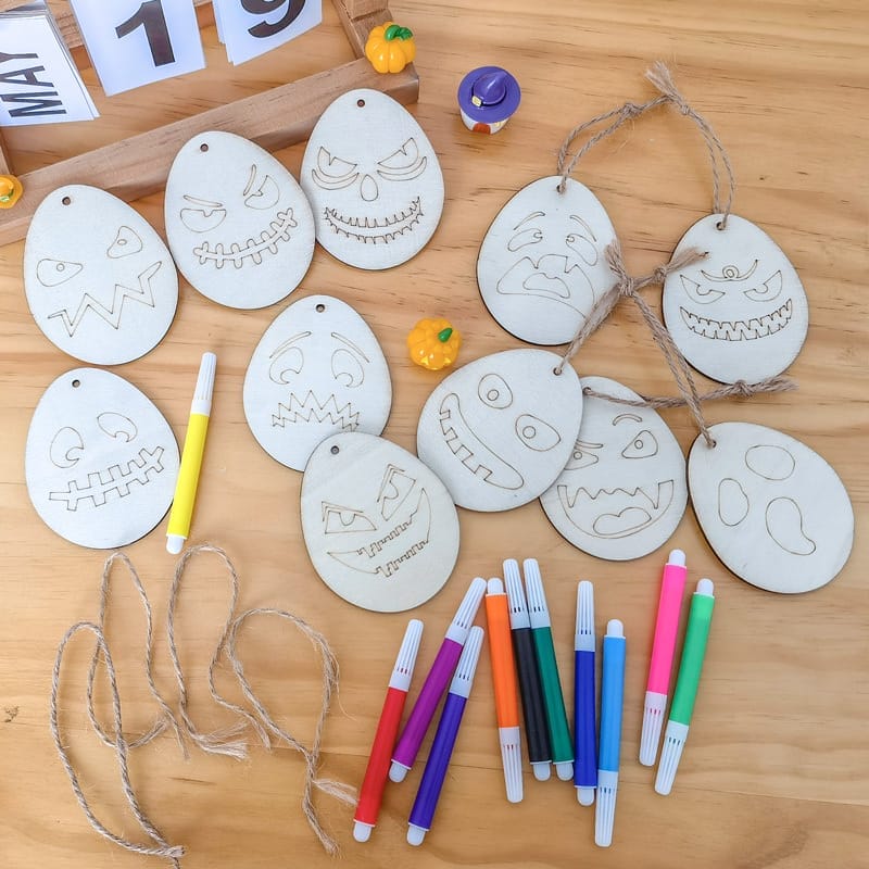 Holzscheiben Halloween Gespenster – DIY Deko