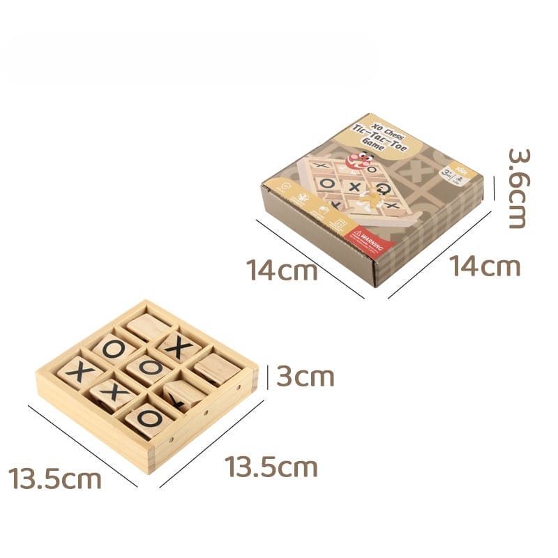 Tic Tac Toe-Spiel aus Holz mit X- und O-Spielsteinen. 3D-Spiel für zwei Spieler in einer Schachtel.