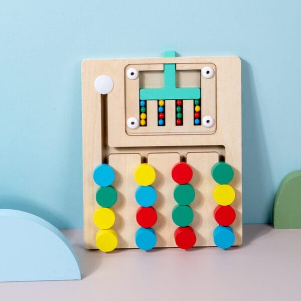 Holzspielzeug zum Sortieren von Farben für Kleinkinder. Mit bunten Perlen und rollenden Bällen.