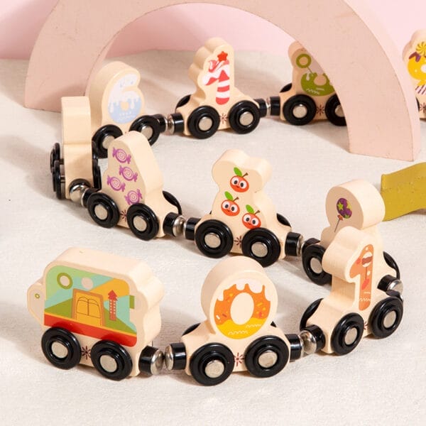 Elfteiliges magnetisches Holzeisenbahnspielzeug mit Zahlen und Tieren. Ideal zum Lernen!