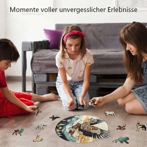 Kinder und Erwachsene legen ein Adler Puzzle aus Holz. "Momente voller unvergesslicher Erlebnisse" Text im Bild.
