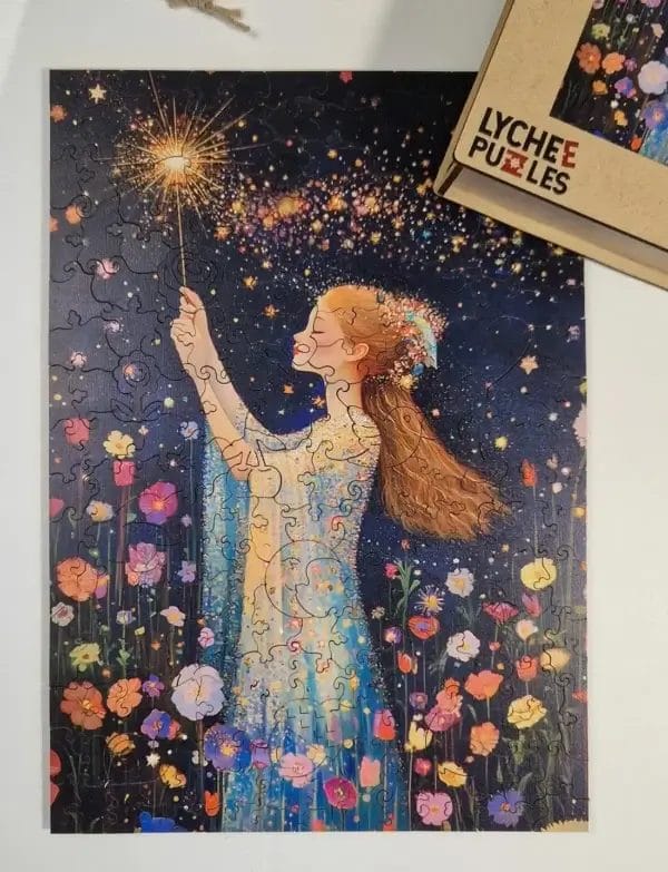 Mädchen mit Zauberstab und Blumen im magischen Holzpuzzle