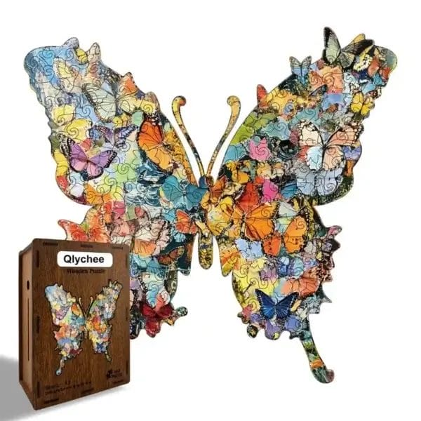 Schmetterling Puzzle Holz mit 126 Teilen, bunte Schmetterlinge, daneben die Holzbox mit dem Puzzle-Motiv.